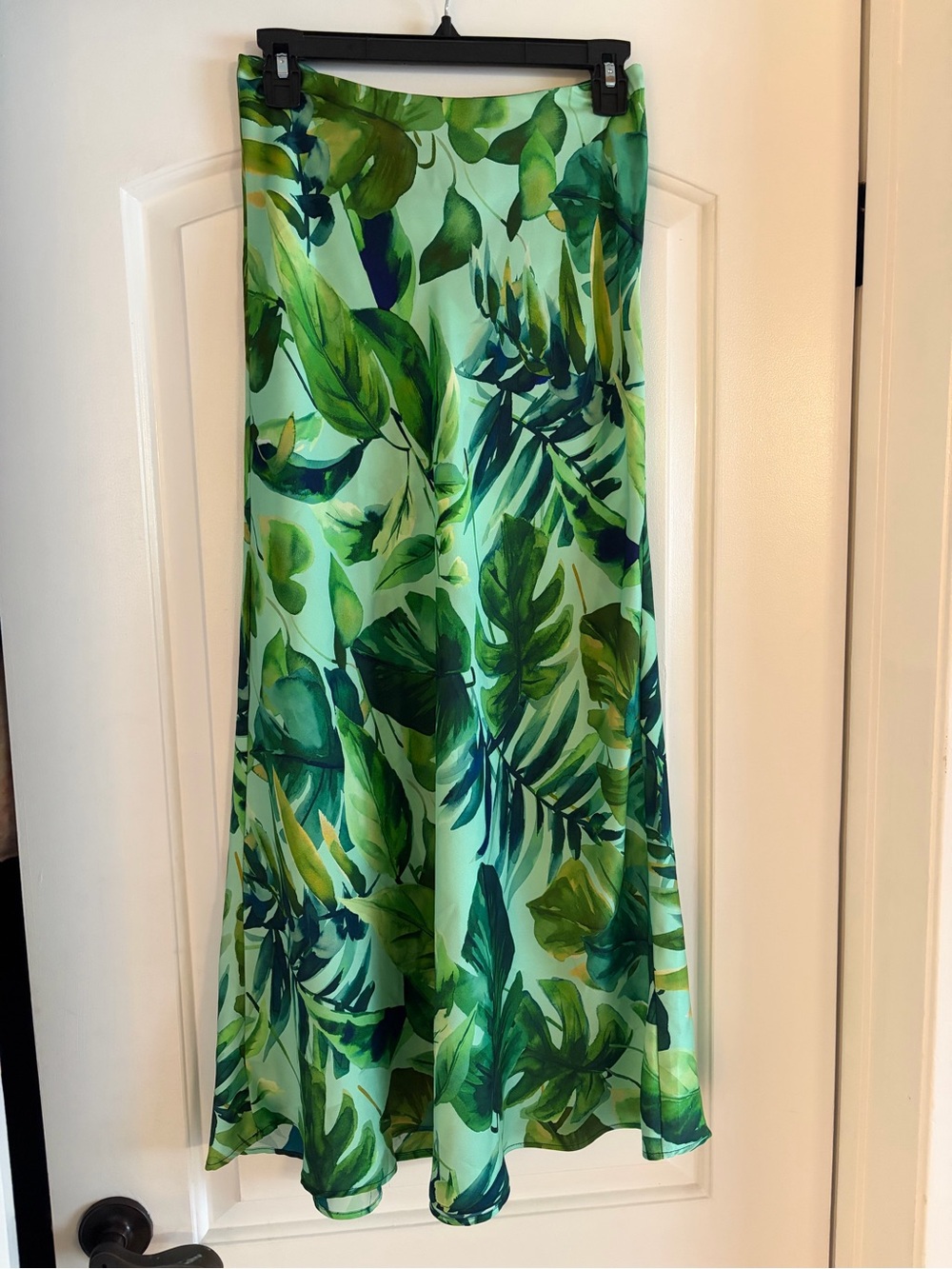 Zara Green Tropical Leaf Print Maxi Skirt - size small
